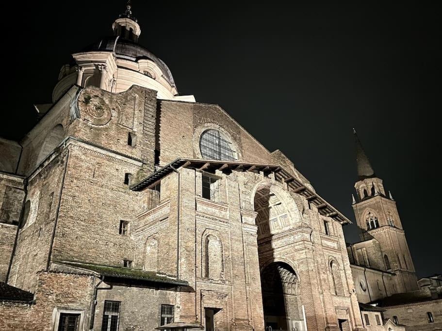 Wonderful Central Apartment! Mantova Luaran gambar